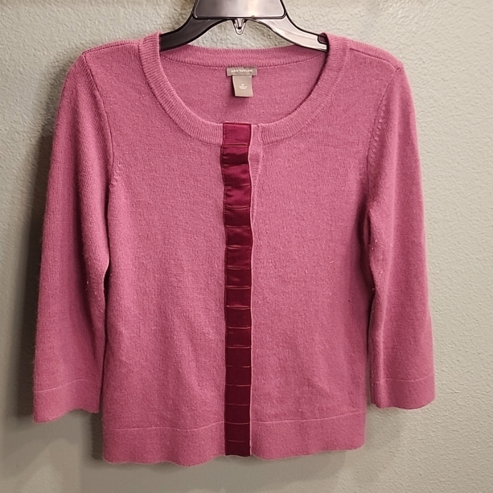 Ann Taylor Wool Sweater Mauve Medium